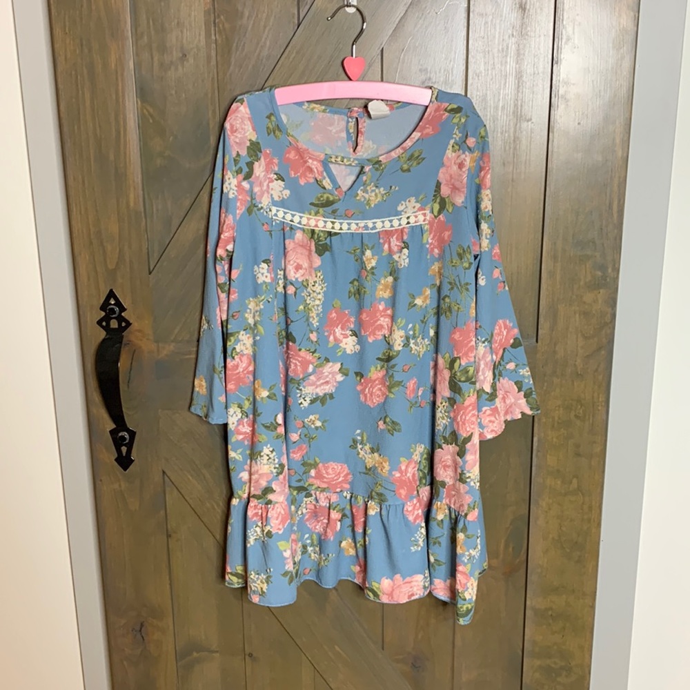 Girls size 10 spring dress